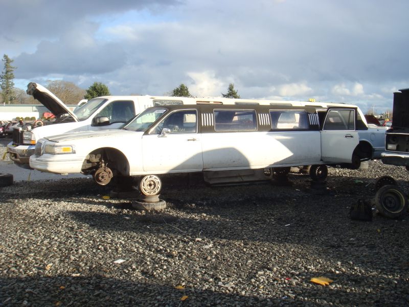 Illustration for article titled Tacoma Junkyard Revisited